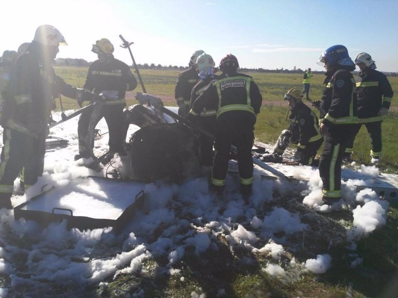 El Aeropuerto de Son Bonet realiza un simulacro de accidente de una avioneta que colisiona con una unidad de repostaje