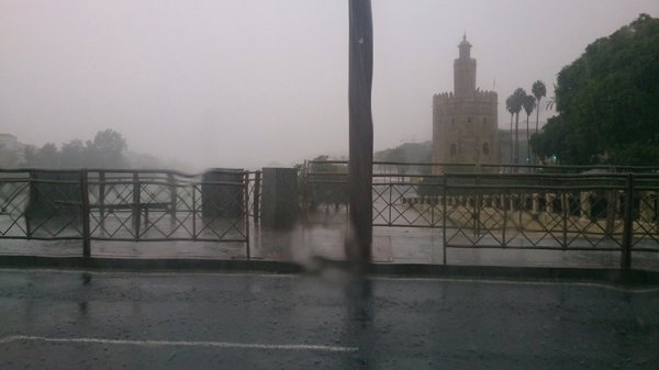 El puente de la Constitución estará pasado por agua en gran parte de España y dejará de llover para la Inmaculada