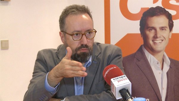 Girauta justifica el nuevo código disciplinario de C's porque lobbies con