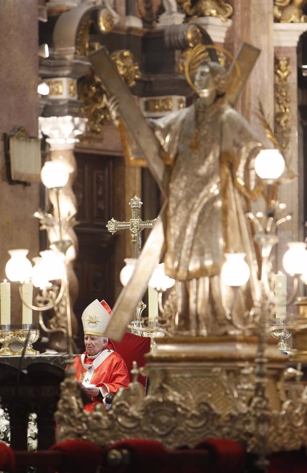 Cañizares dice que San Vicente Mártir anima a acoger 