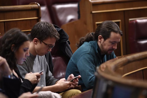 PP y Ciudadanos rechazan en el Congreso la ley de Podemos para derogar la reforma local