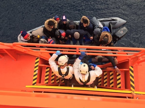La llegada de migrantes irregulares a España por el Mediterráneo creció un 46% en 2016