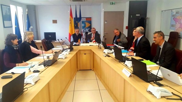 España y Francia analizan su cooperación en Protección Civil transfronteriza en sucesos como incendios o inundaciones
