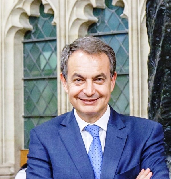 Zapatero pide la integración laboral 
