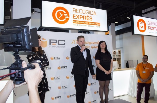 La primera tienda física de PcComponentes en Madrid abre sus puertas