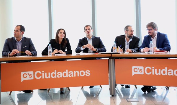 La Ejecutiva nacional de Ciudadanos analizará el lunes la propuesta de su portavoz en Murcia sobre una moción de censura
