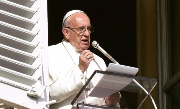 El Papa reclama a los católicos que abandonen los 