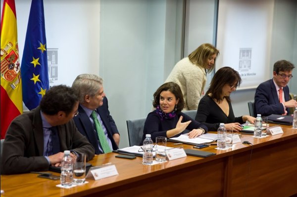 Sáenz de Santamaría preside este miércoles la Comisión Interministerial para el seguimiento del 'Brexit'