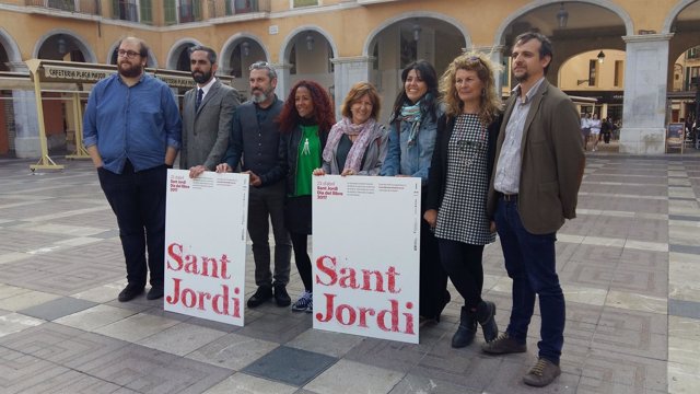 El Consell de Mallorca propone rosas solidarias, talleres y lecturas compartidas por el Día del Libro