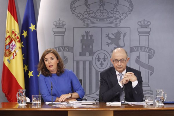 El Gobierno comunica un primer veto a 180 enmiendas y deja pasar propuestas clave de Nueva Canarias