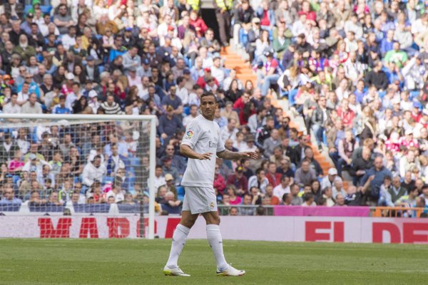Zidane avanza la salida de Danilo del Madrid
