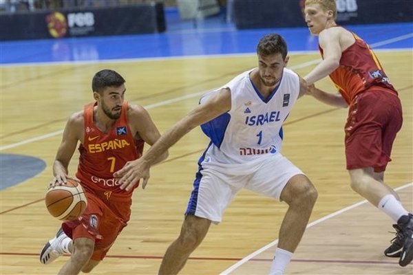 Una España de debutantes vence a Israel (90-70) en su primer test de cara al Eurobasket
