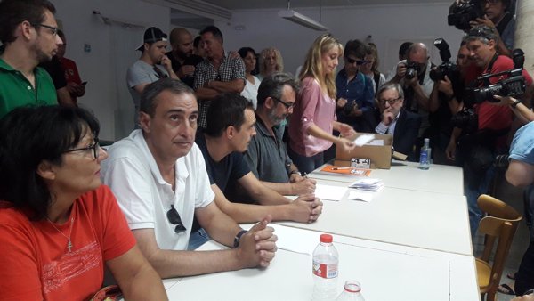 Los trabajadores de Eulen rechazan la propuesta de la Generalitat y mantienen la huelga