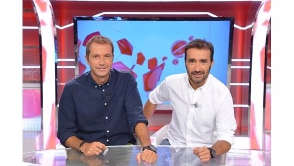 Manu Carreño y Juanma Castaño conducirán 'Noticias Cuatro Deportes' a partir del lunes 21 de agosto