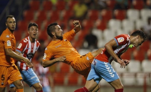 Lugo y Reus igualan sin goles (0-0) y el debutante Lorca es el primer líder de la temporada