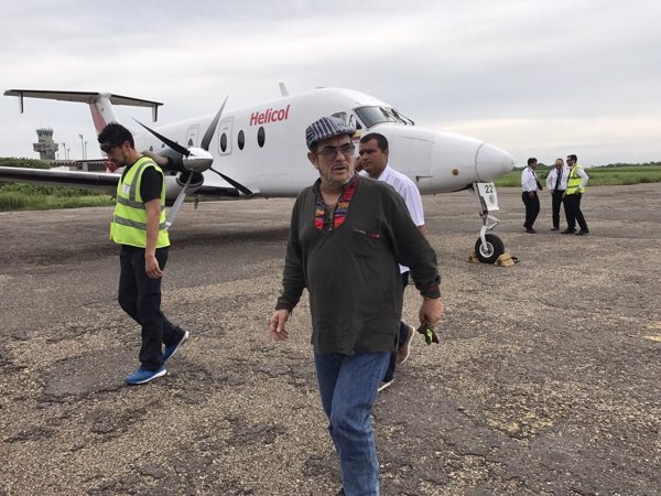 El líder de las FARC vuelve a Colombia para participar en el lanzamiento del partido