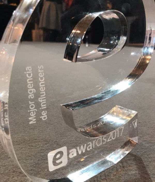 Los premios eAwards 2017 reconocen a SocialPubli.com como la mejor agencia de 'influencers'