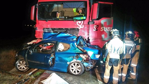 Fallece un hombre en un accidente de tráfico en Pina de Ebro (Zaragoza)