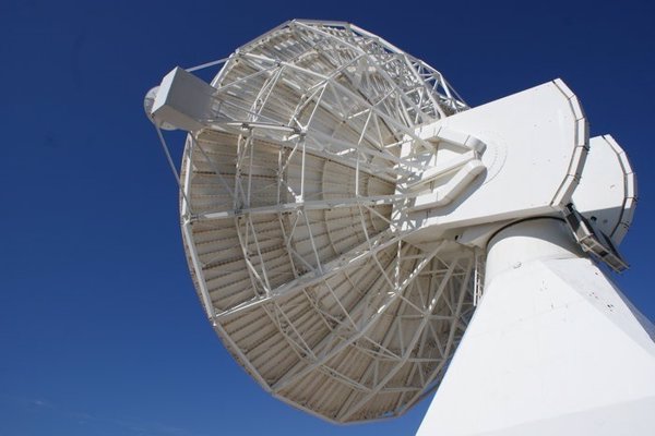 La Agencia Espacial Europea transfiere tres estaciones terrestres a España y Portugal