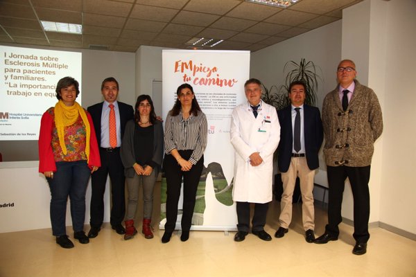 El Hospital Universitario Infanta Sofía de Madrid acoge una exposición para concienciar sobre la esclerosis múltiple