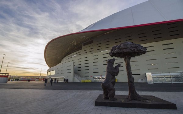 El Wanda Metropolitano incorpora la estatua del Oso y el Madroño