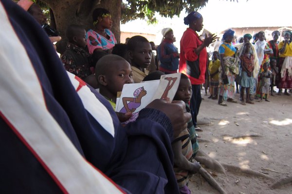 Misioneros españoles impulsan la formación en derechos, salud e higiene de más de mil mujeres en el norte de Benín