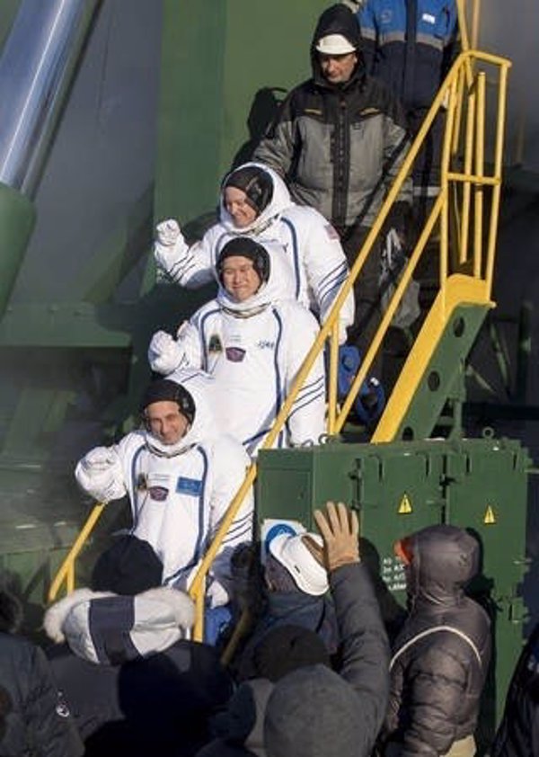 Tres nuevos astronautas ponen rumbo a la Estación Espacial, que alcanzarán el martes