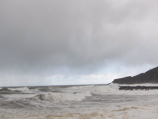 Registradas olas de 3,9 metros de altura en el Puerto de Pasaia (Guipúzcoa)