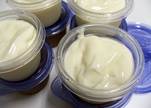 Un estudio sugiere que consumir habitualmente yogures puede reducir el riesgo de enfermedad cardiovascular