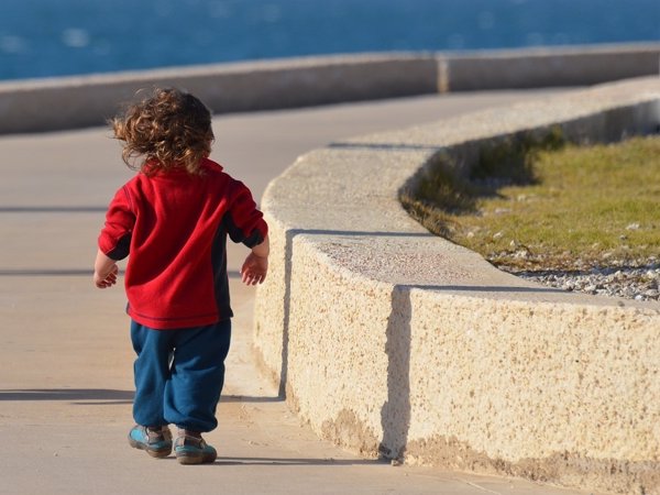 Los niños que son más bajos tienen más riesgo de sufrir un ictus de adultos