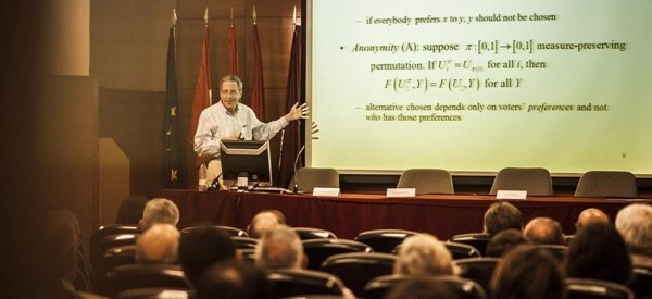 El Premio Nobel de Economía Eric Maskin, investido doctor honoris causa por la Universidad Carlos III de Madrid