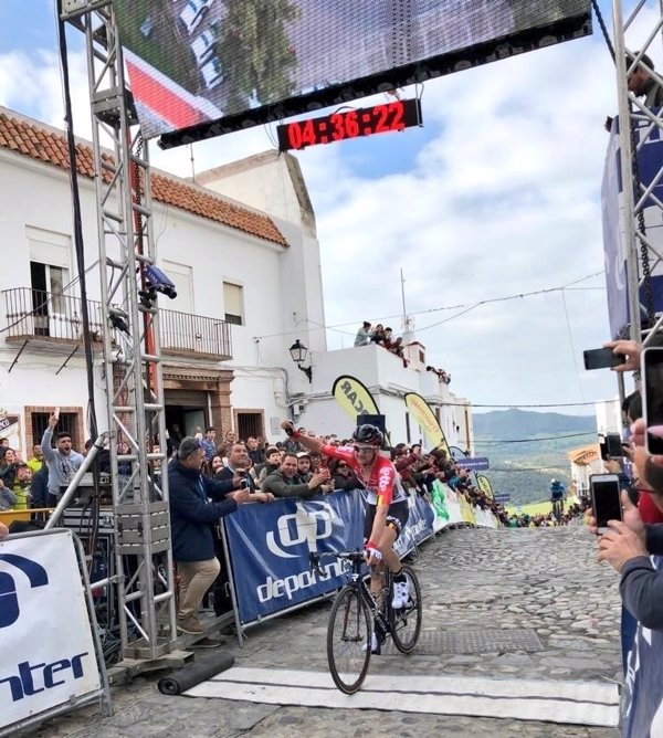Wellens se adjudica la cuarta etapa de la Vuelta a Andalucía y asalta el liderato