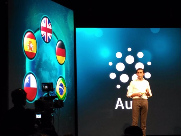 Telefónica lanza su asistente digital con IA Aura en seis países, incluido España