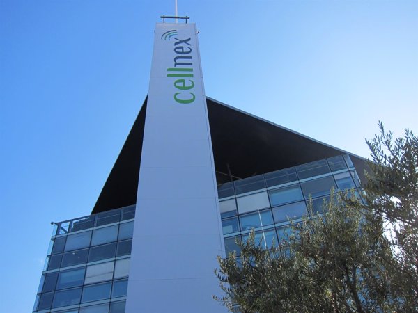 (AMP) Atlantia comprará el 29,9% de Cellnex y lo venderá a la familia Benetton por 1.489 millones