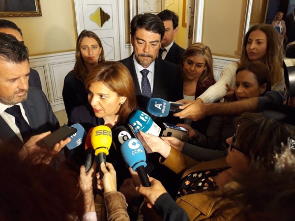 Rajoy llamó al nuevo alcalde de Alicante para felicitarle por recuperar la alcaldía