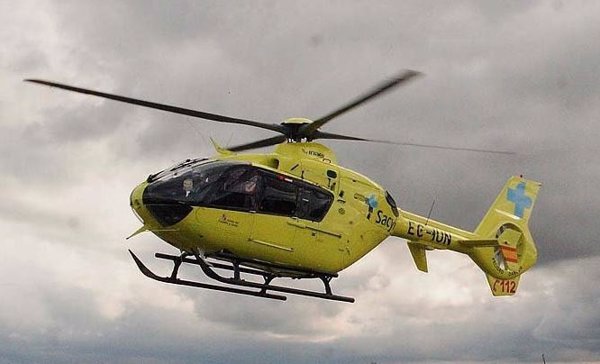 Fallece un motorista y otro es evacuado en un helicóptero en un accidente en Torre del Bierzo (León)