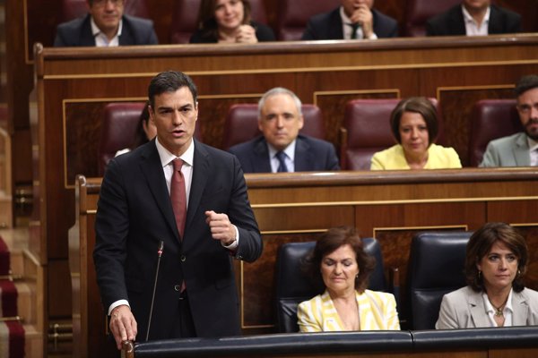 Sánchez defiende el retraso la financiación autonómica y Compromís avisa que no le votó para hacer 