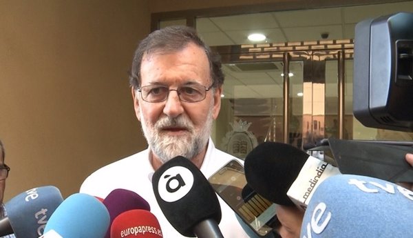 Mariano Rajoy comienza su nueva vida laboral en Santa Pola tranquilo y apelando a la normalidad