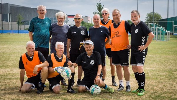 Un estudio apunta que practicar fútbol puede preservar la salud ósea en pacientes con cáncer de próstata