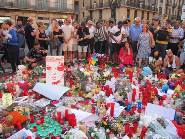 Interior defiende su protocolo tras un año del atentado en Cataluña: 223 expedientes abiertos y 68 víctimas reconocidas