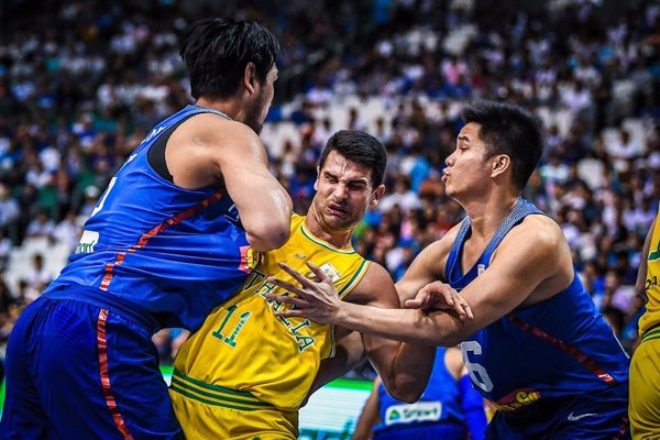 La FIBA impone duras sanciones a los protagonistas de la tangana en el Filipinas-Australia