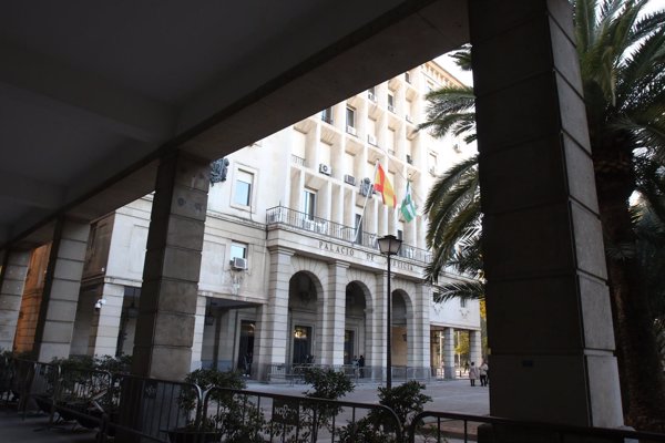 Los tres acusados de violar a una joven en la Cartuja (Sevilla) en 2017 serán juzgados a partir del 16 de octubre