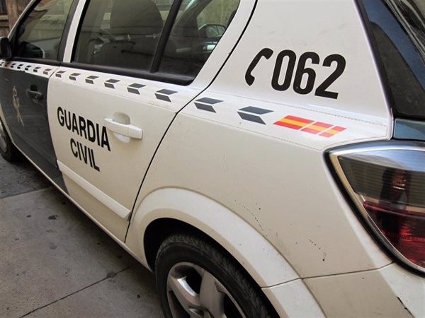 Detenido en Dúrcal (Granada) acusado de matar a puñaladas a su pareja de 21 años