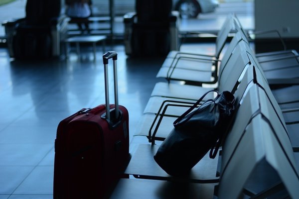 El aeropuerto de Palma registra una media de 70 minutos de retraso en algunos vuelos por el mal tiempo