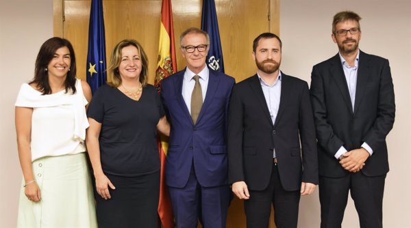 El Gobierno dará ayudas por 4,4 millones para los viajes de deportistas de Canarias, Baleares, Ceuta y Melilla