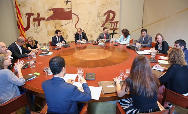 El Govern pide a Sánchez que afronte otros 