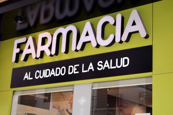 Las farmacias españolas realizarán una encuesta para conocer el impacto del dolor de espalda en la población