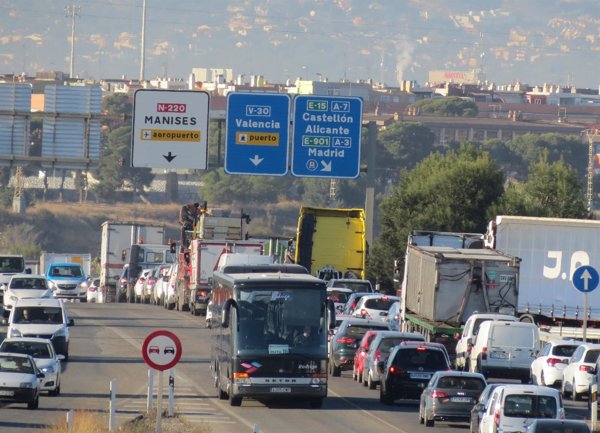 PSOE aboga por la movilidad no motorizada, las áreas de velocidad reducida y el transporte público en el día sin coches
