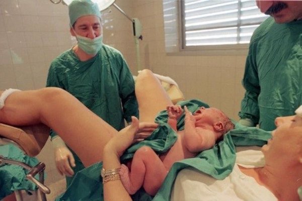 Analizan un posible tratamiento que podría detener muchos casos de parto prematuro y partos