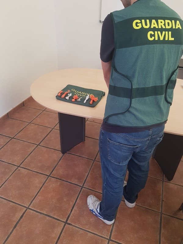 Detenido en Martos (Jaén) un joven conduciendo drogado, sin carné y portando cocaína, heroína y marihuana